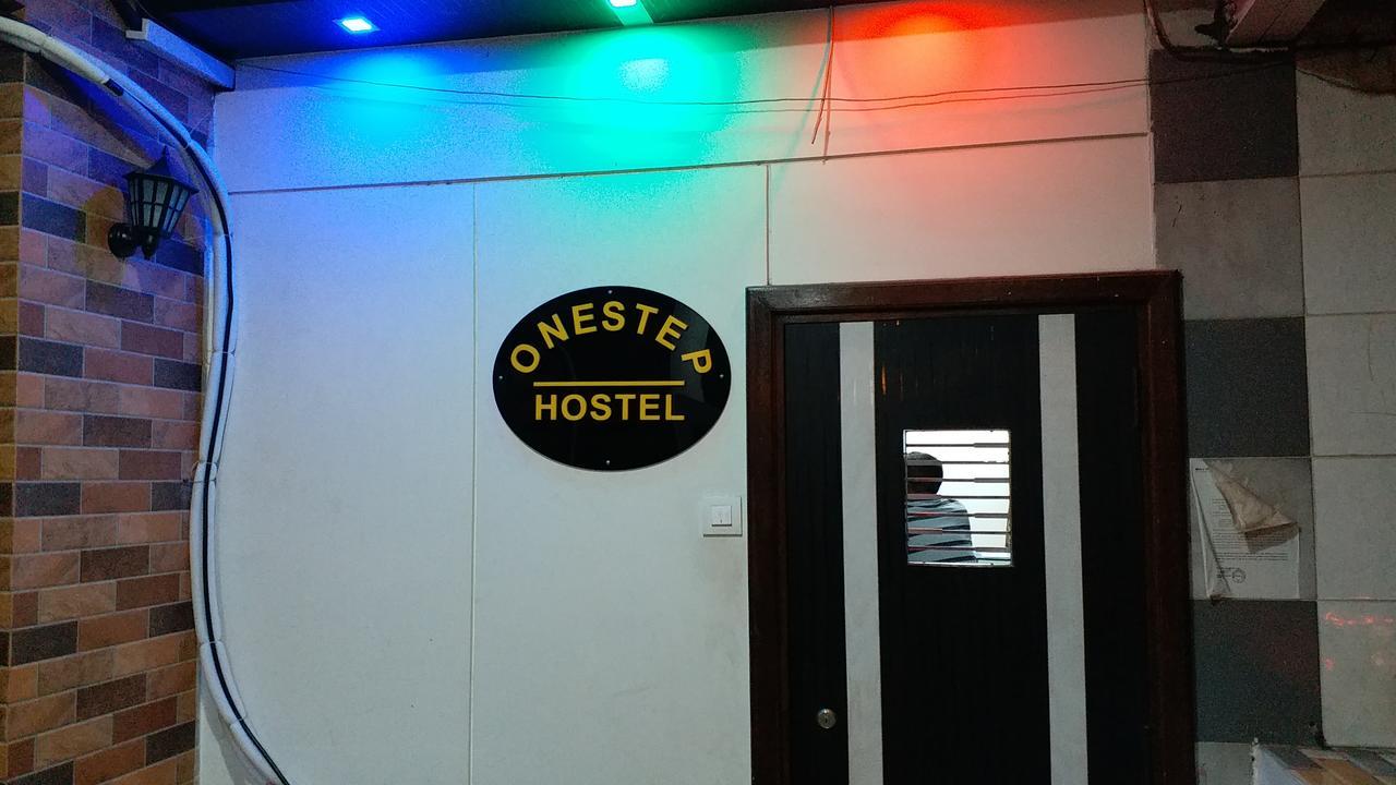 One Step Hostel Bombaj Exteriér fotografie